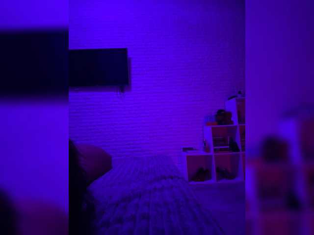 sweetkira25 live cam on BongaCams