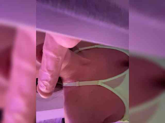 sweetkira25 Live Webcam on BongaCams