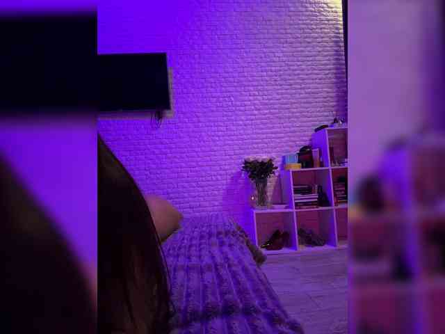 sweetkira25 Live Webcam on BongaCams