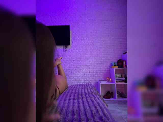 sweetkira25 Live Webcam on BongaCams