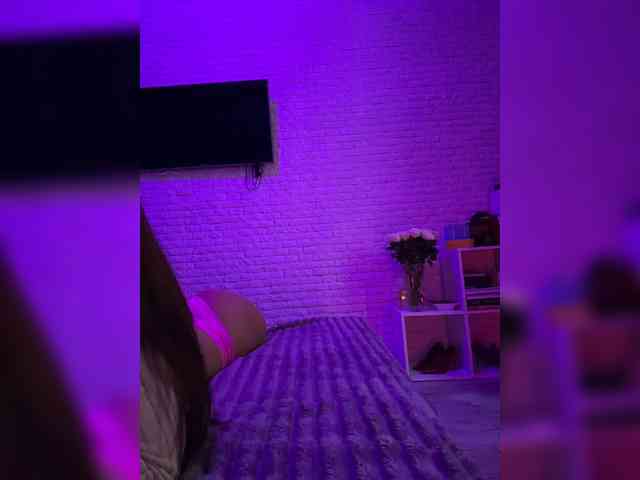 sweetkira25 Live Webcam on BongaCams
