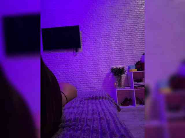 sweetkira25 Live Webcam on BongaCams