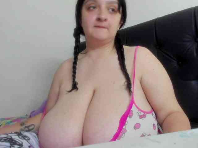 maliihott4u webcam
