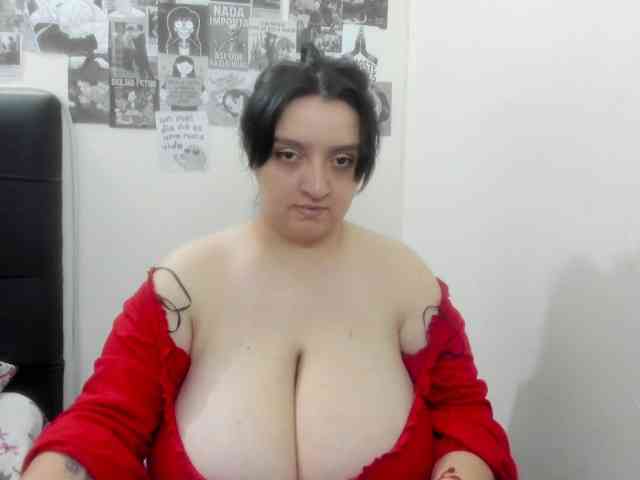 maliihott4u webcam
