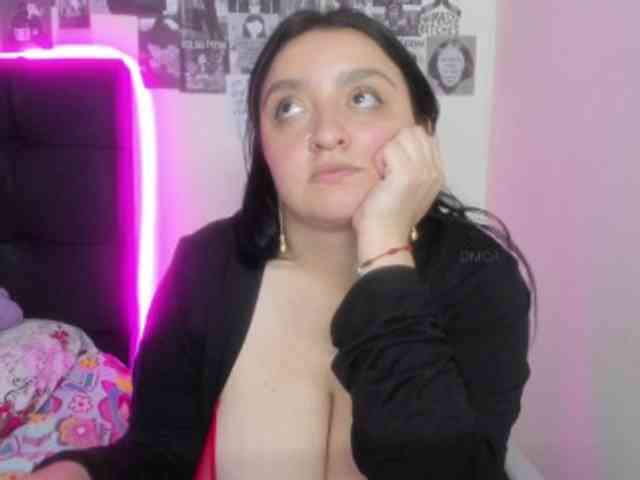 maliihott4u webcam
