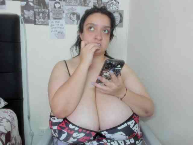 maliihott4u webcam