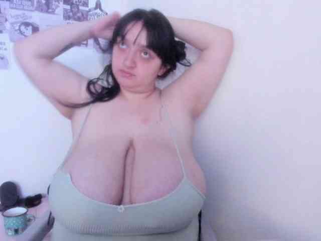 maliihott4u webcam
