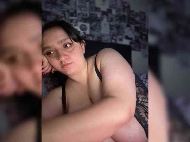 maliihott4u webcam