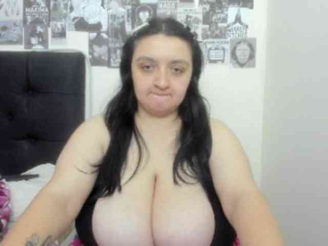 maliihott4u webcam
