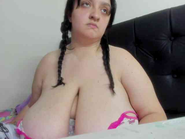 maliihott4u webcam