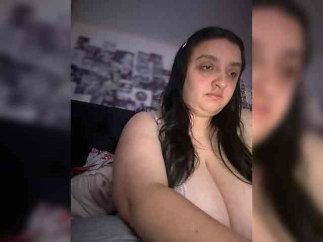 maliihott4u webcam