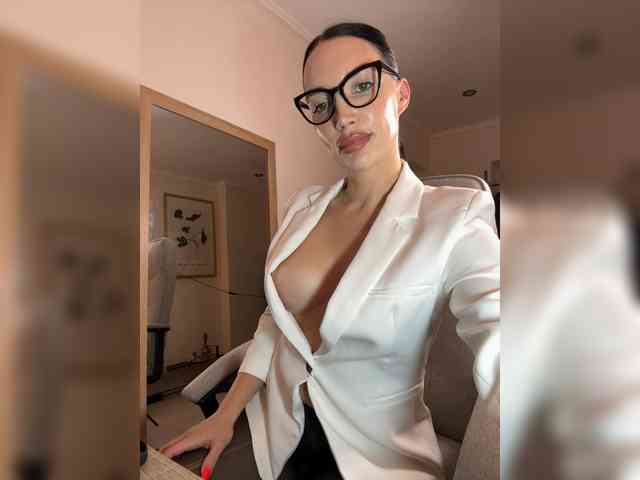 Amarulla Sex Cam Show