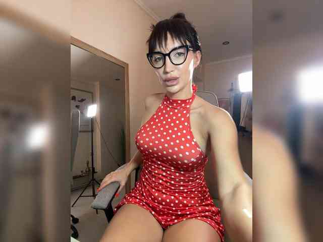 Amarulla Sex Cam Show