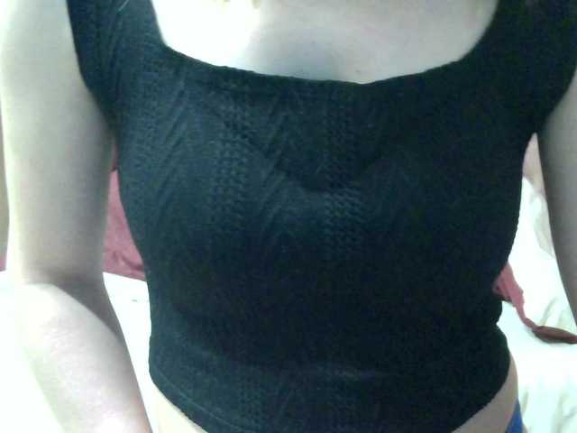 flavorsofy's BongaCams show and profile