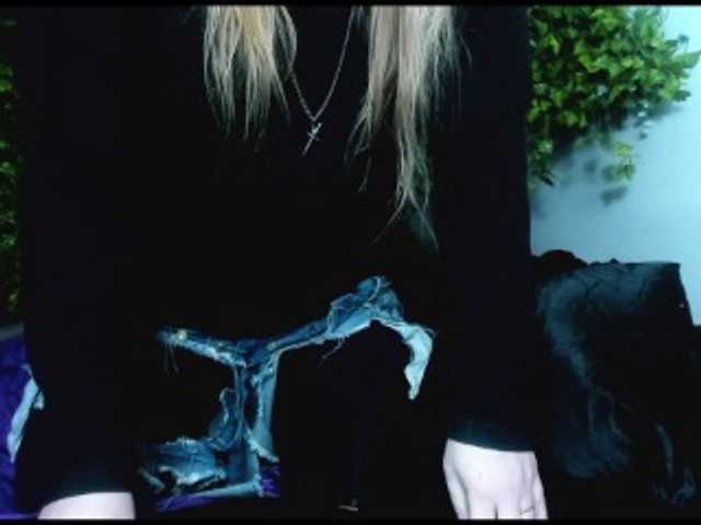 Blacklimoon