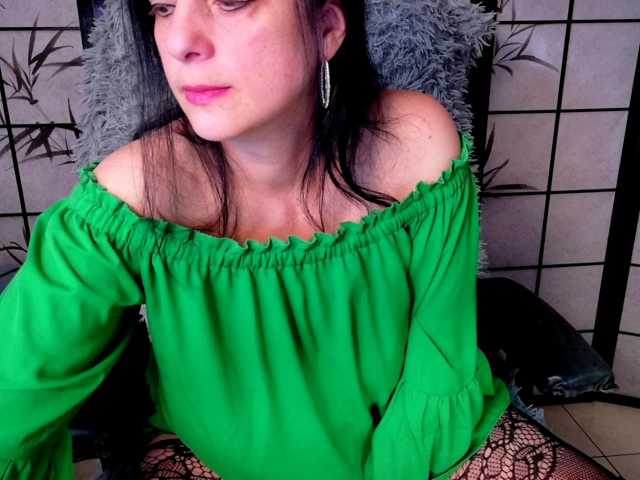 SweetLongLips, en vivo ahora en BongaCams