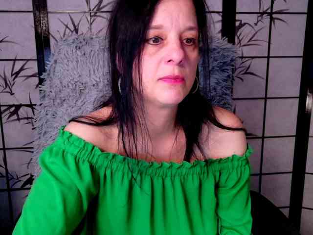 SweetLongLips webcam