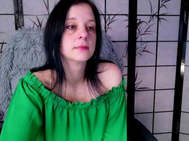 SweetLongLips webcam