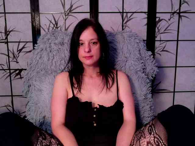 SweetLongLips webcam