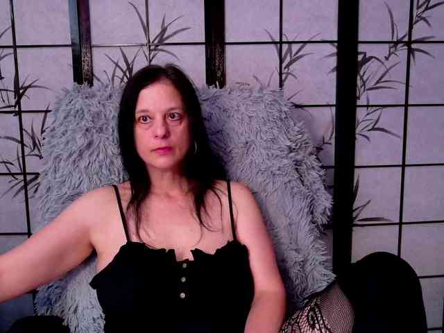 SweetLongLips webcam