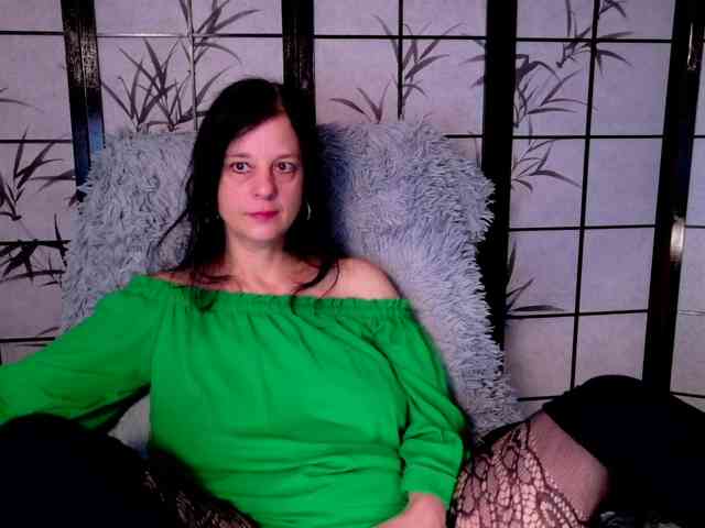 SweetLongLips webcam