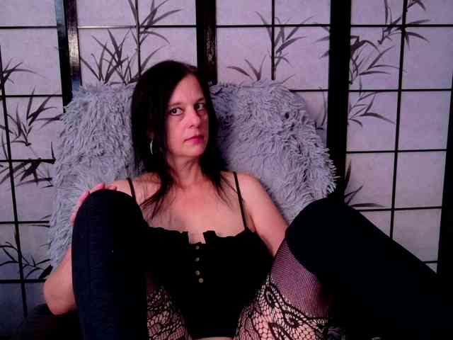 SweetLongLips webcam