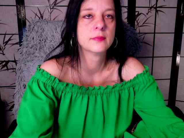 SweetLongLips webcam