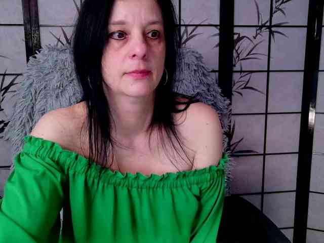 SweetLongLips webcam