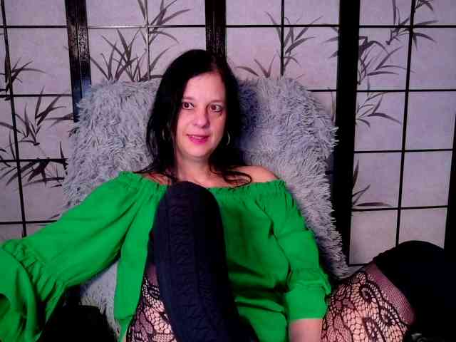 SweetLongLips webcam