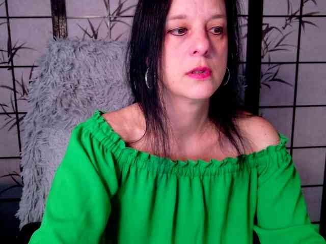SweetLongLips webcam