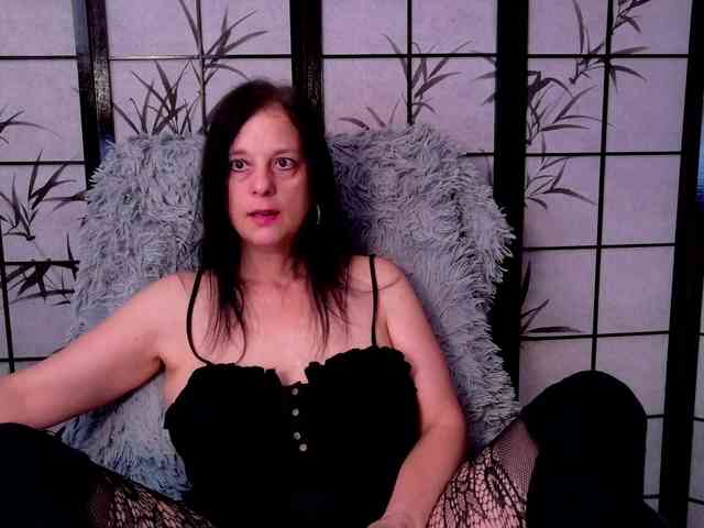SweetLongLips webcam