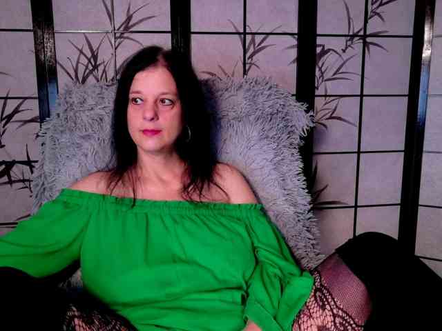 SweetLongLips webcam