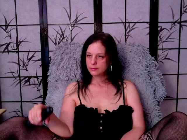 SweetLongLips webcam