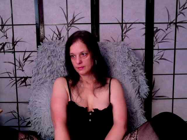 SweetLongLips webcam
