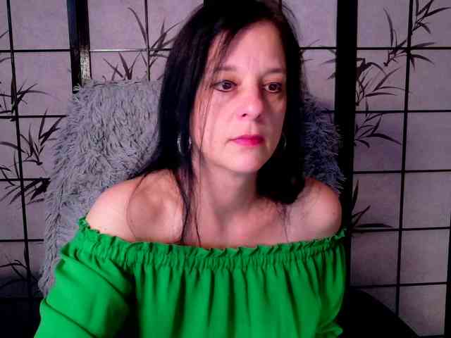 SweetLongLips webcam