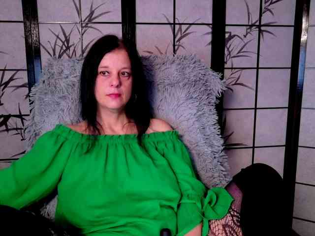 SweetLongLips webcam