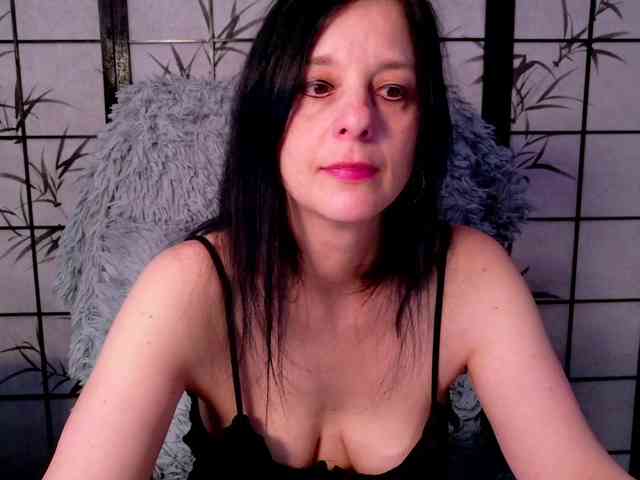 SweetLongLips webcam