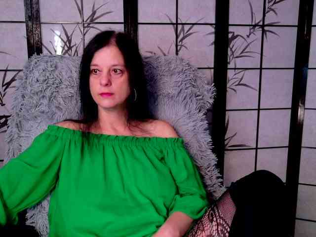 SweetLongLips webcam