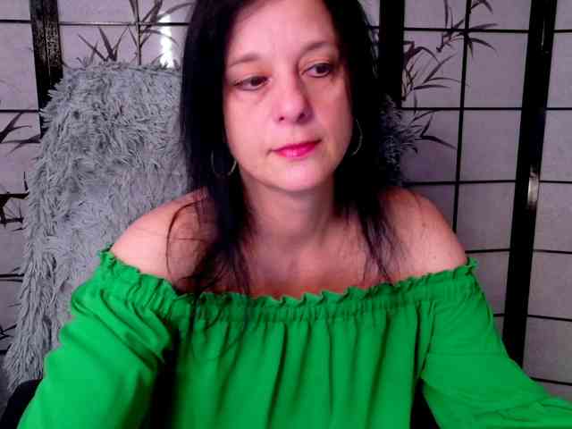 SweetLongLips webcam