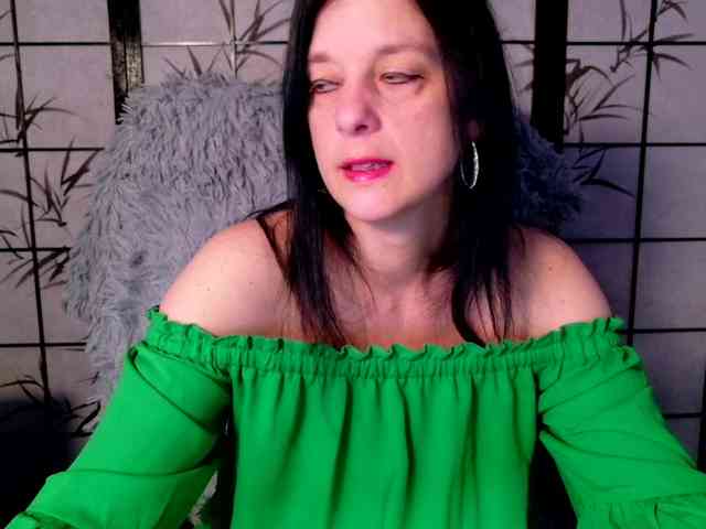 SweetLongLips webcam