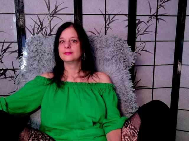 SweetLongLips webcam