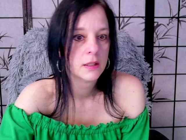 SweetLongLips webcam