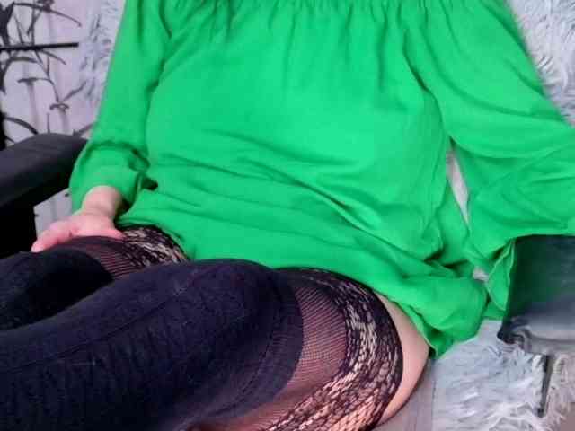 SweetLongLips webcam