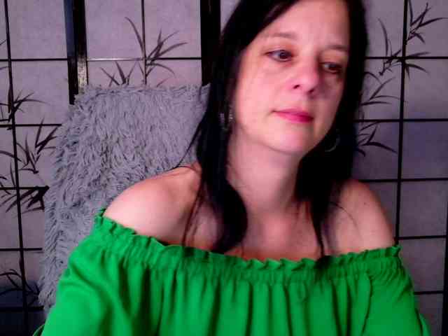 SweetLongLips webcam