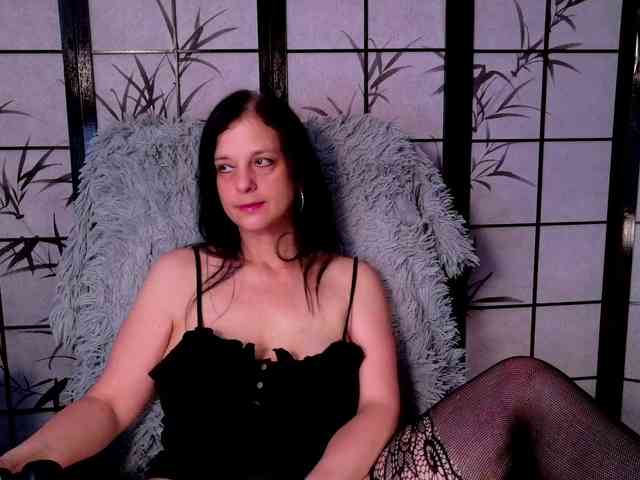 SweetLongLips webcam