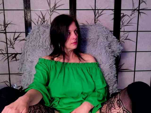 SweetLongLips webcam