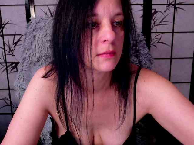 SweetLongLips webcam