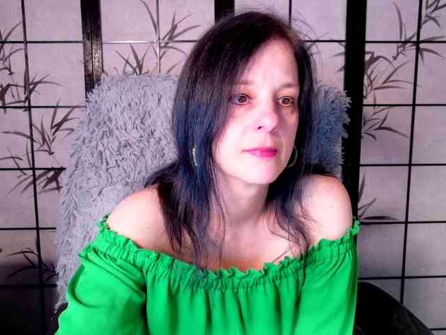 SweetLongLips webcam