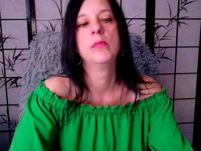 SweetLongLips webcam
