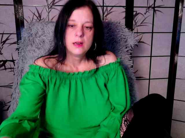 SweetLongLips webcam